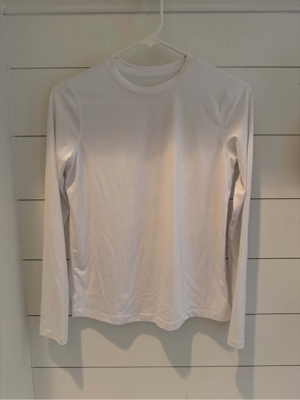 Lululemon Women’s White Long Sleeve Top